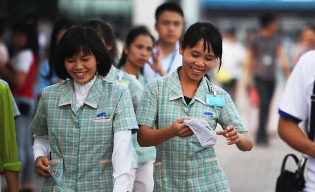 Samsung[-]lên[-]tiếng[-]về[-]thông[-]tin[-]đối[-]xử[-]tệ[-]với[-]công[-]nhân
